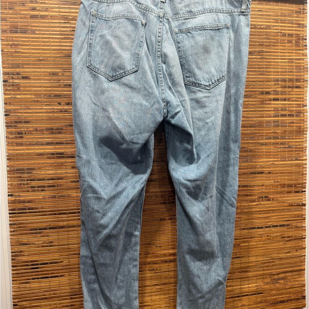 GAP Light Blue Relaxed Jeans - Picture 3 of 5